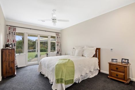 Photo of property in 63 Totara View Road, Wakefield, 7095
