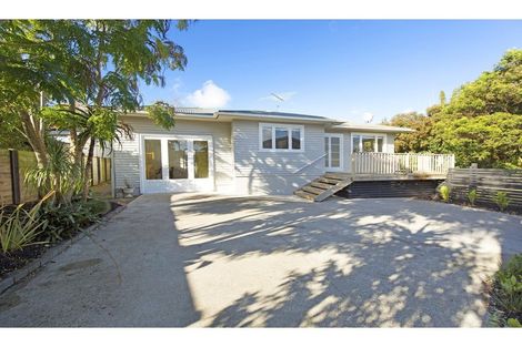 Photo of property in 25 Brandon Road, Manly, Whangaparaoa, 0930