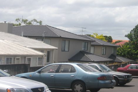 Photo of property in 3 Woodbine Avenue, Greenlane, Auckland, 1051