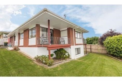 Photo of property in 2/75a West Coast Road, Glen Eden, Auckland, 0602