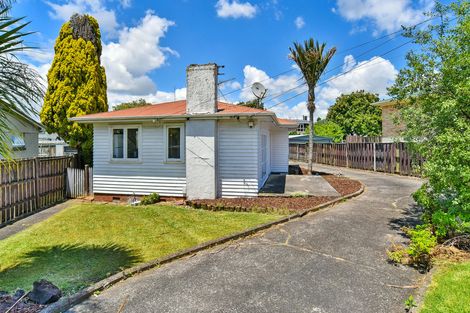 Photo of property in 16 Orchard Rise, Rosehill, Papakura, 2113