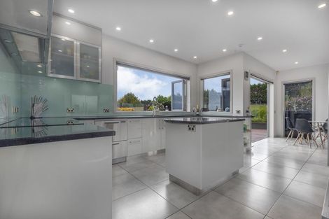 Photo of property in 75b Paremata Haywards Road, Pauatahanui, Porirua, 5381