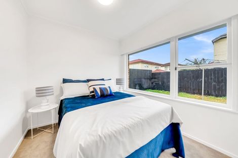 Photo of property in 1/10 Ranfurly Road, Papatoetoe, Auckland, 2104