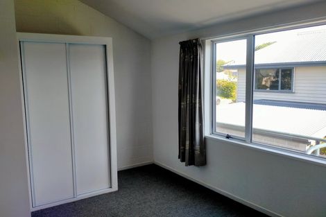 Photo of property in 2/27 Packe Street, Edgeware, Christchurch, 8013