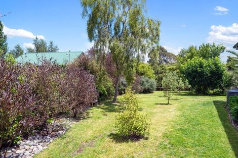 Photo of property in 98 Kinloch Road, Kinloch, Taupo, 3377