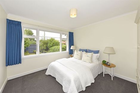 Photo of property in 119 Avonhead Road, Avonhead, Christchurch, 8042