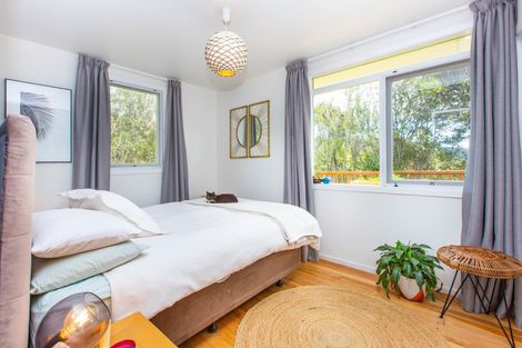 Photo of property in 13 Cross Street, Raglan, 3225