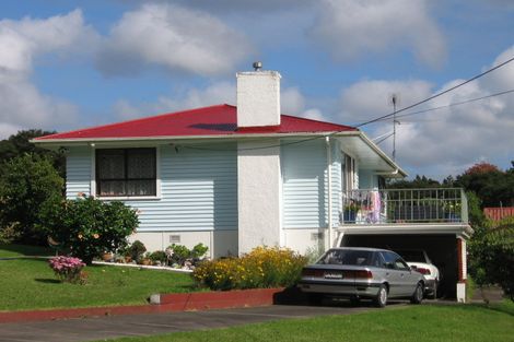 Photo of property in 52 Woodfern Crescent, Titirangi, Auckland, 0604