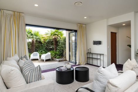 Photo of property in 73 Nelson Quay, Ahuriri, Napier, 4110