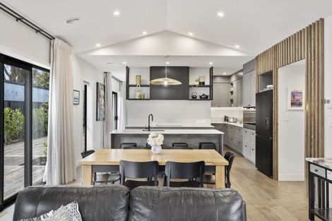 Photo of property in 41a Te Awe Awe Street, Hokowhitu, Palmerston North, 4410