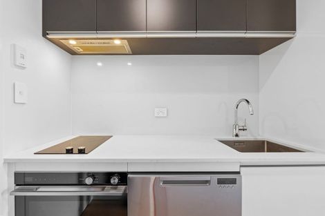 Photo of property in Frank Sargeson Apts, 207/74 Anzac Street, Takapuna, Auckland, 0622