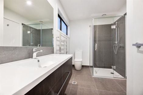 Photo of property in 12a Tikati Rise, Long Bay, Auckland, 0630