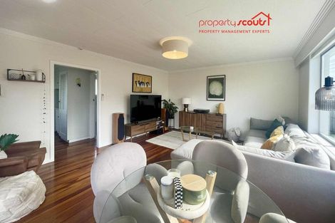 Photo of property in 16 Mangorei Road, Strandon, New Plymouth, 4312