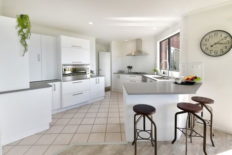 Photo of property in 21b Siesta Terrace, Gulf Harbour, Whangaparaoa, 0930