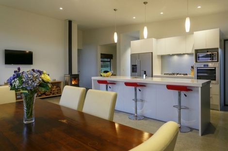 Photo of property in 55 Lomond Grove, Acacia Bay, Taupo, 3385