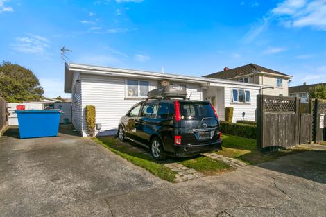 Photo of property in 69 Godley Street, Waiwhetu, Lower Hutt, 5010