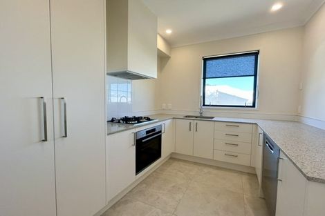 Photo of property in 17/69 Target Road, Totara Vale, Auckland, 0629