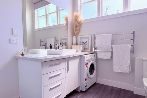 Photo of property in 8 Marine Parade, Wairoa, 4108