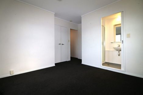 Photo of property in 24/3 Ngahura Street, Eden Terrace, Auckland, 1021