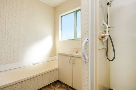 Photo of property in 9 King Street, Taradale, Napier, 4112