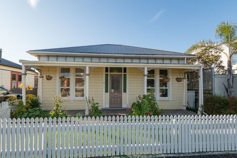 Photo of property in 35 Trafalgar Street, The Wood, Nelson, 7010