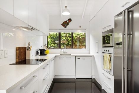 Photo of property in 2/78 Ngataringa Road, Devonport, Auckland, 0624