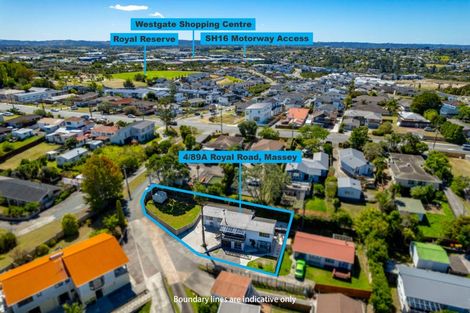 Photo of property in 4/89a Royal Road, Massey, Auckland, 0614