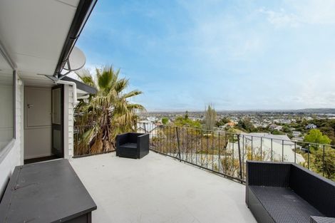 Photo of property in 16 Kipling Avenue, Hospital Hill, Napier, 4110