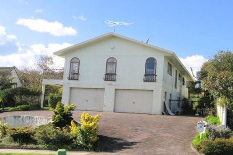 Photo of property in 4 Rochas Place, Clover Park, Auckland, 2019