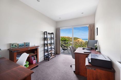 Photo of property in 20 Coates Avenue, Baylys Beach, Dargaville, 0377