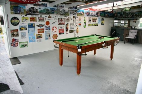 Photo of property in 70 Great South Road, Huntly, 3700