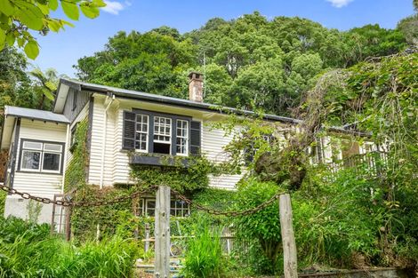 Photo of property in 353 Devon Street West, Lynmouth, New Plymouth, 4310