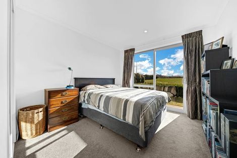 Photo of property in 54 Te Ara Aukati Terrace, Pokeno, 2471