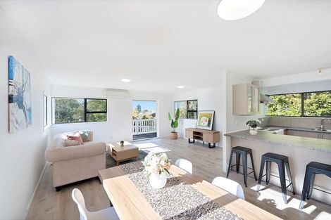 Photo of property in 13 Lesa Annis Place, Henderson, Auckland, 0612