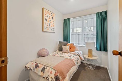 Photo of property in 3/5 Broadbent Street, Riccarton, Christchurch, 8041