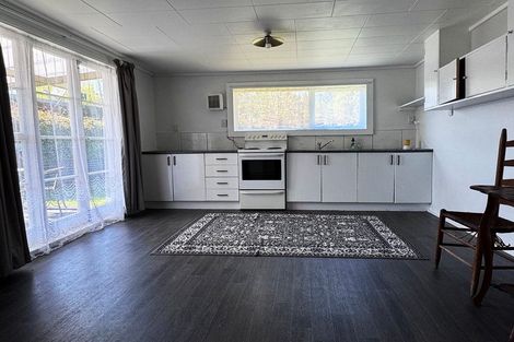 Photo of property in 30 Charles Road, Hannahs Bay, Rotorua, 3010