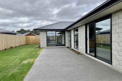 Photo of property in 16 Burrow Street, Rolleston, 7614