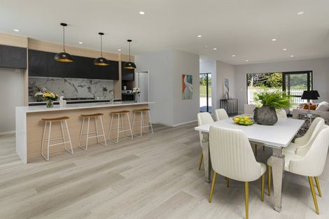 Photo of property in 47 Mcindoe Road, Kumeu, 0810