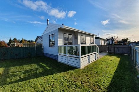 Photo of property in 10 Skye Street, Levin, 5510