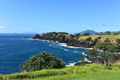 Photo of property in 696 Taiharuru Road, Taiharuru, Onerahi, 0192