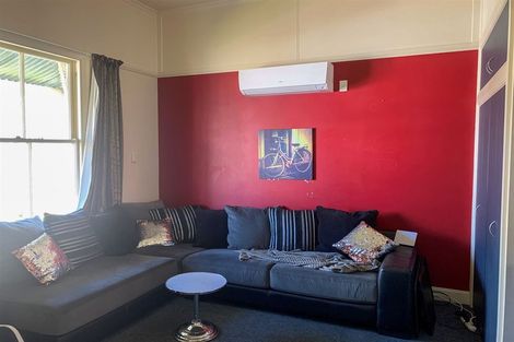 Photo of property in 11 Allardice Street, Dannevirke, 4930