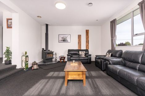 Photo of property in 32 Brookside Road, Rolleston, 7614