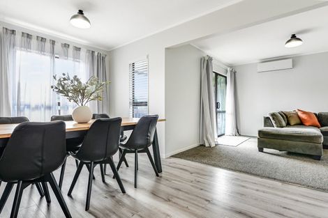 Photo of property in 37 Balmerino Crescent, Pukete, Hamilton, 3200