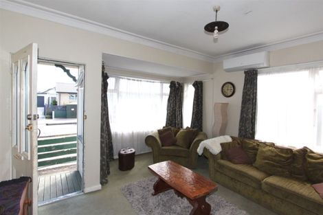 Photo of property in 25 Hood Street, New Brighton, Christchurch, 8061