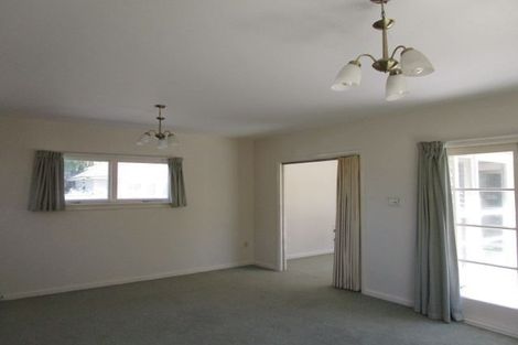 Photo of property in 145a Hamilton Avenue, Ilam, Christchurch, 8041