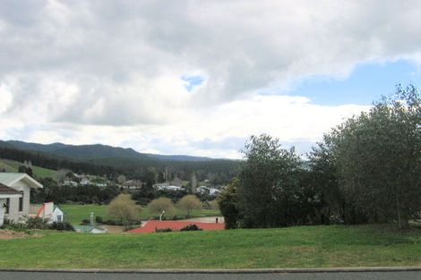 Photo of property in 104 Bruce Wallace Place, Whangamata, 3620