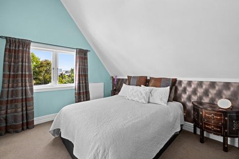 Photo of property in 3 Lucy Road, Bluff Hill, Napier, 4110