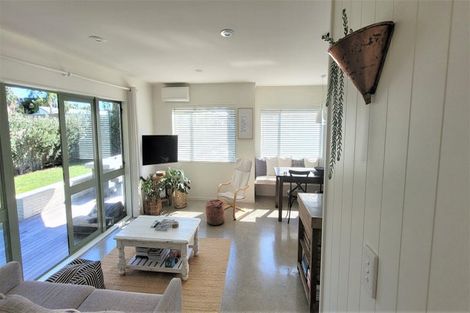 Photo of property in 28 Pacific View Road, Papamoa Beach, Papamoa, 3118