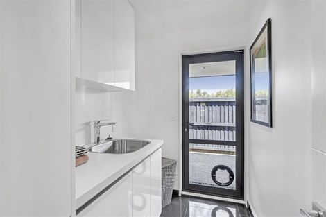 Photo of property in 5 Simms Lane, West Melton, 7618