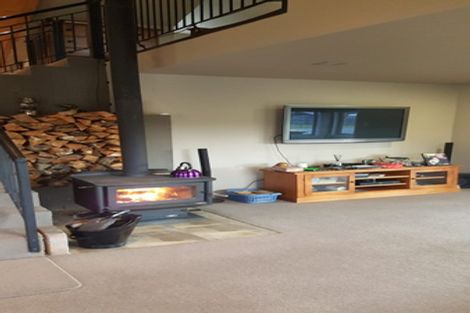 Photo of property in 8 Westoe Street, Waikaia, 9778